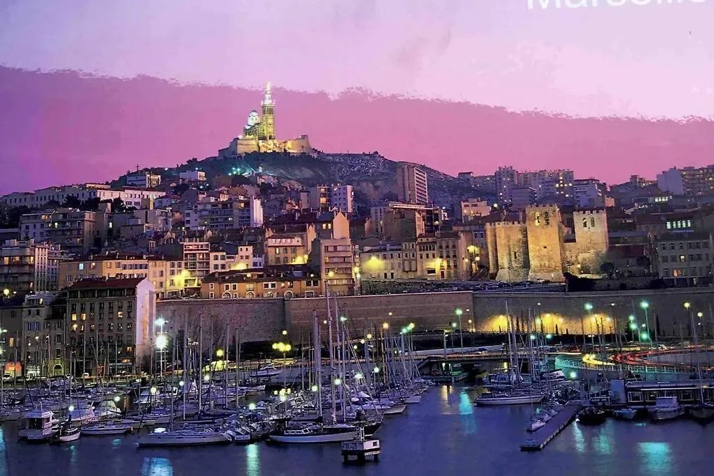 Spacieux Et Bel Appartement Avec Grande Terrasse Marseille